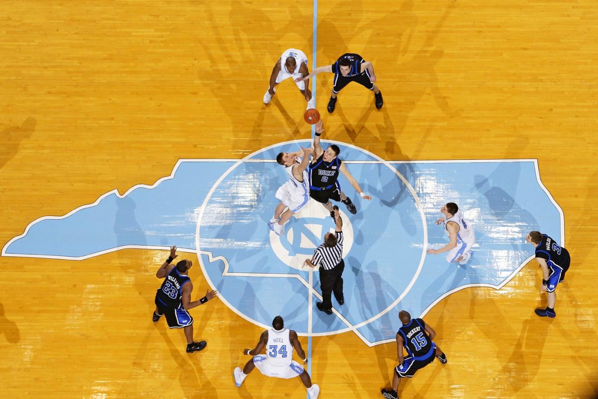 2006-Josh-McRoberts-Tyler-Hansbrough-015103315.jpg